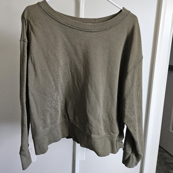 H&M Green Sweatshirt Size M - Picture 1 of 4